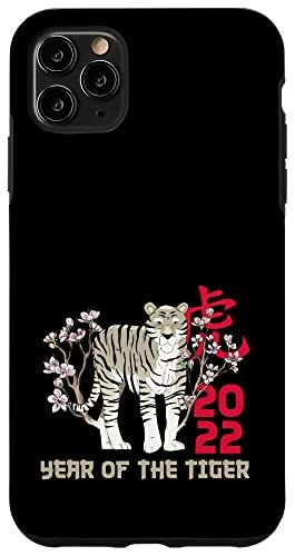 iPhone 11 Pro Max タイガー 2022年 十二支 虎の枝 スマホケース