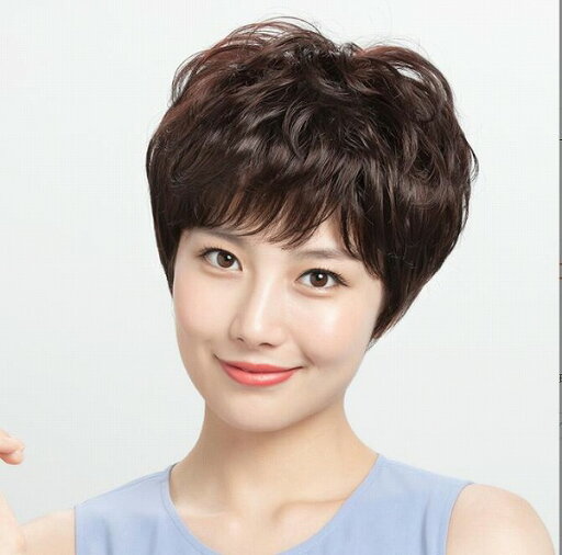 新作商品 中高年女性用ショートヘアウィッグ ファッションウィッグ レディースかつら 新作商品 中高年女性用ショートヘアウィッグ ファッションウィッグ レディースかつら