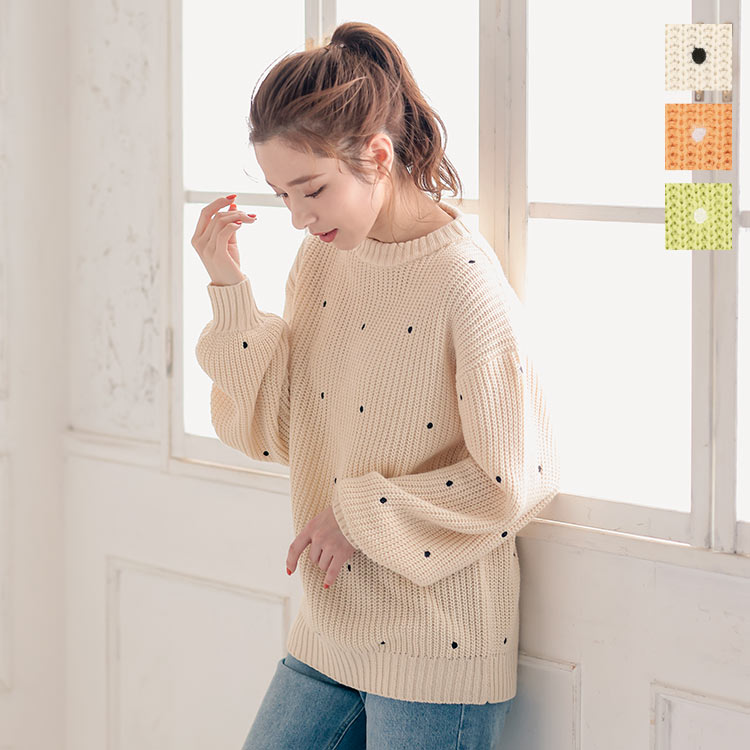 ≪ 特別セール ≫ 送料無料！ ラウンドネックドット刺繍プルオーバーニットトップス [C5279] レディース 可愛い かわいい ゆったり トップス ニット セーター 長袖 秋冬 秋 冬 春 ざっくり ざっくりニット クルーネック おしゃれ 大人可愛い ドット 水玉【送料無料】のサムネイル
