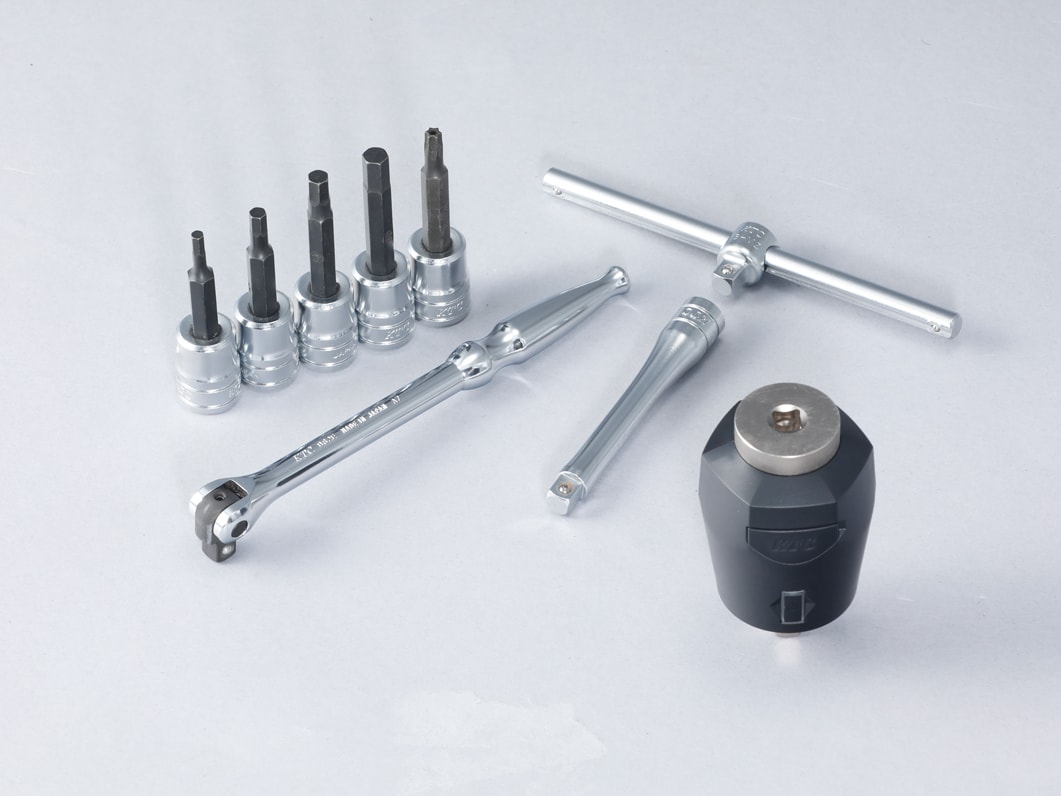 乐天商城 - KTC ( 京都機械工具 ) 6．3ビットソケットレンチセット　トルクルモデル TB209TQ