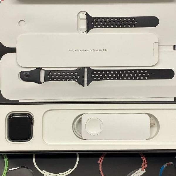 楽天市場】apple watch nike series 6 gpsモデル 40mmの通販 楽天市場】apple watch nike series 6 gpsモデル 40mmの通販