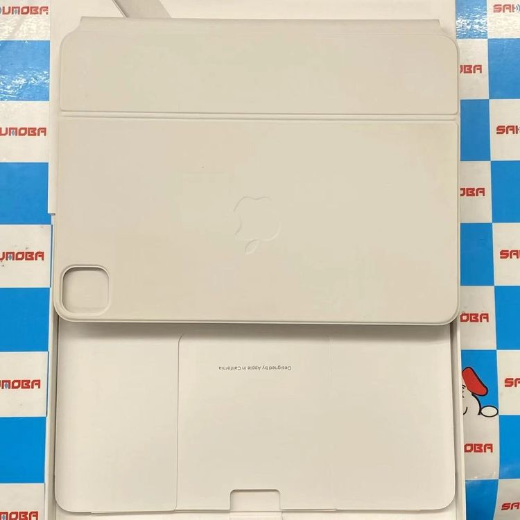 【中古】iPad 11 インチ用 Magic Keyboard 日本語(JIS)ホワイト MJQJ3J/A