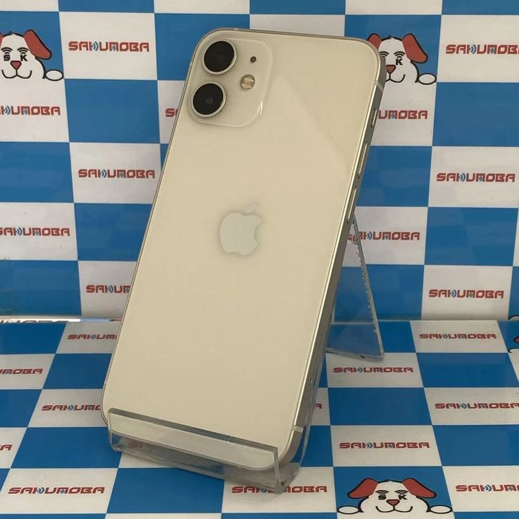 レビュー投稿だけで、保証期間一週間のところ、新品一ヶ月、中古品三ヶ月に延長！さらにストア評価投稿だけでネットワーク利用制限永久保証！ぜひレビュー投稿やストア評価をお願い致します。＜商品概要＞ キャリア　au品名　iPhone12 mini 128GB ホワイト MGDM3J/A AU版SIMフリー色　ホワイト状態　中古品、背面はきれいな状態です。画面に擦り傷、フレームに一箇所の小傷がございます。写真では写しきれない部分もございますのでご了承ください。付属品　本体のみ製造番号 IMEI　353016113287550/FD9DX4DF0GQGバッテリー　88%ネットワーク利用制限　◯モデル番号　MGDM3J/AMP:26000RP:27000YP:27000AP:BP:WP:YOP:FT iPhone12 mini 128GB ホワイト MGDM3J/A AU版SIMフリーAME:S2AKB0020270629ID:28530611