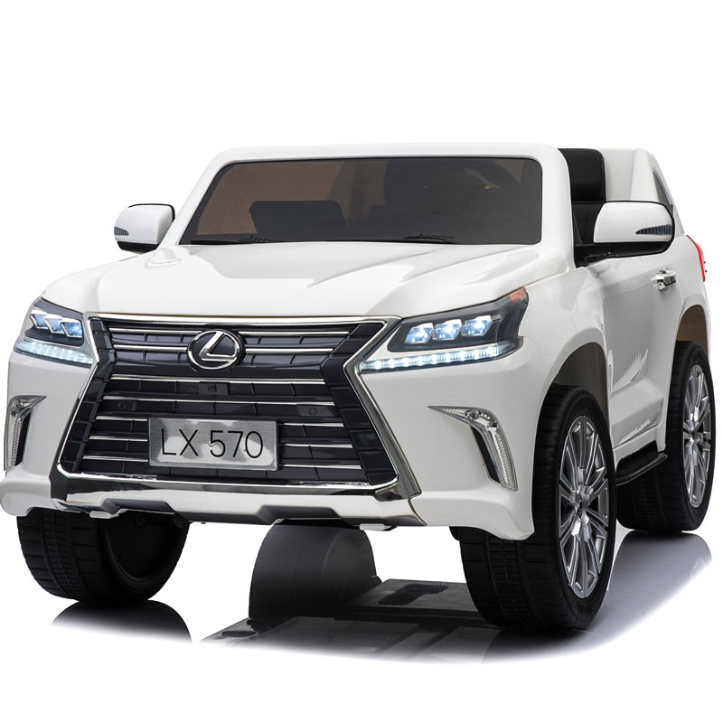 【土日限定価格】レクサス 電動乗用車 ホワイト 土日限定価格】レクサス 電動乗用車 ホワイト