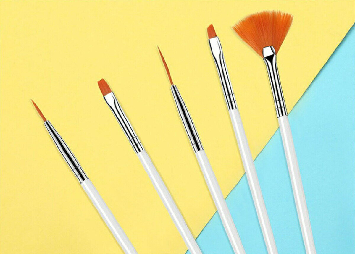 ネイルブラシ ジェルブラシ 15本セット ネイルアート マニキュア ネイル筆 細筆 ネ...