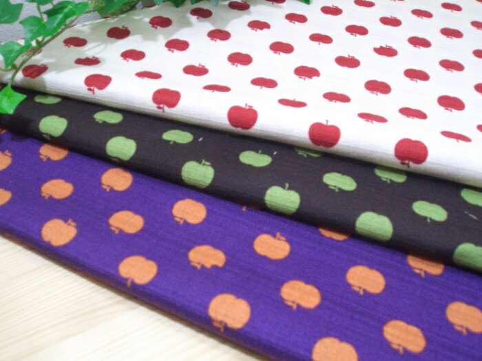 暮らしのFabrics　リンゴの木　 30cmか