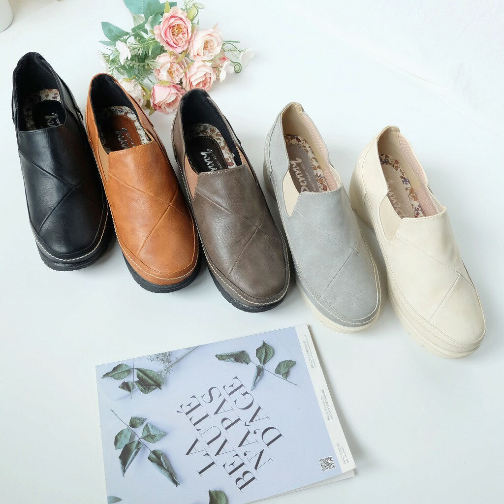 【幅広3E・やわらか合皮】大人のためのコンフォートシューズ｜安定感ウエッジソール×脱ぎ履きラクラク 6835