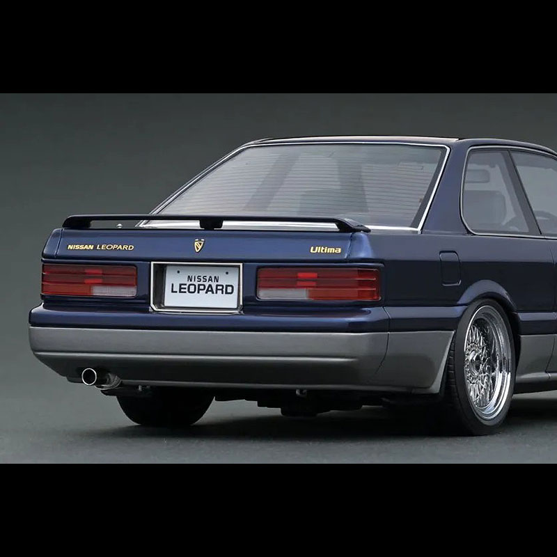 ignition model(イグニッションモデル) NISSAN LEOPARD Ultima V30 TWINCAM TURBO(F31)(1/18) IG3817