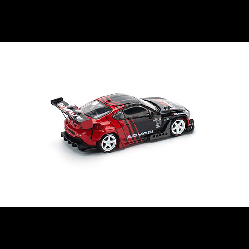 モデルカーショップ　グリースのPOP RACE(ポップレース) PANDEM GR86(1/64) PR640228｜アングル2