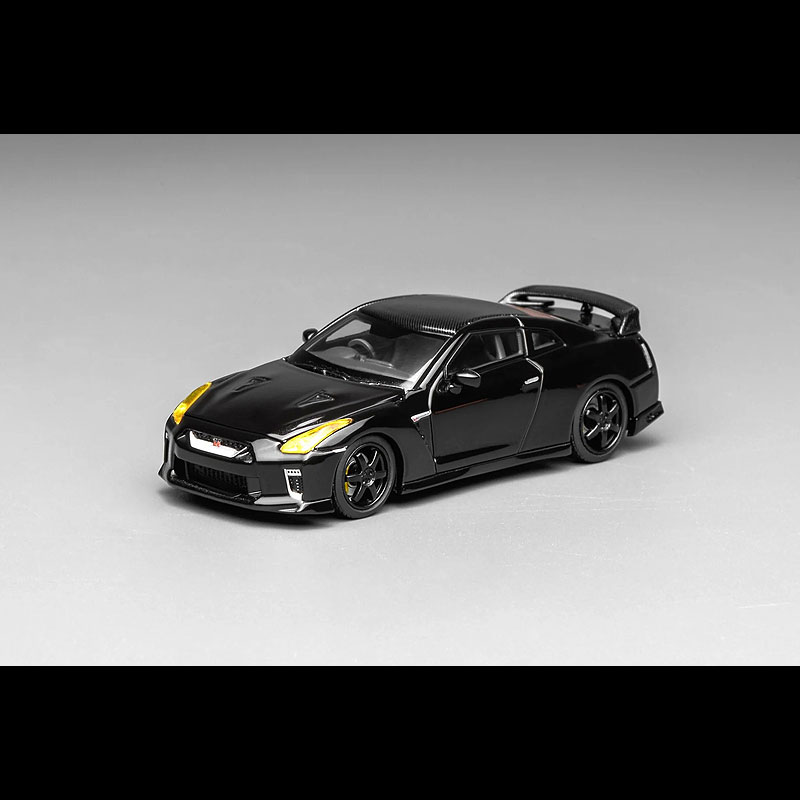 MOTORHELIX(モーターヘリックス) NISSAN GT-R(R35)(1/64) M63517