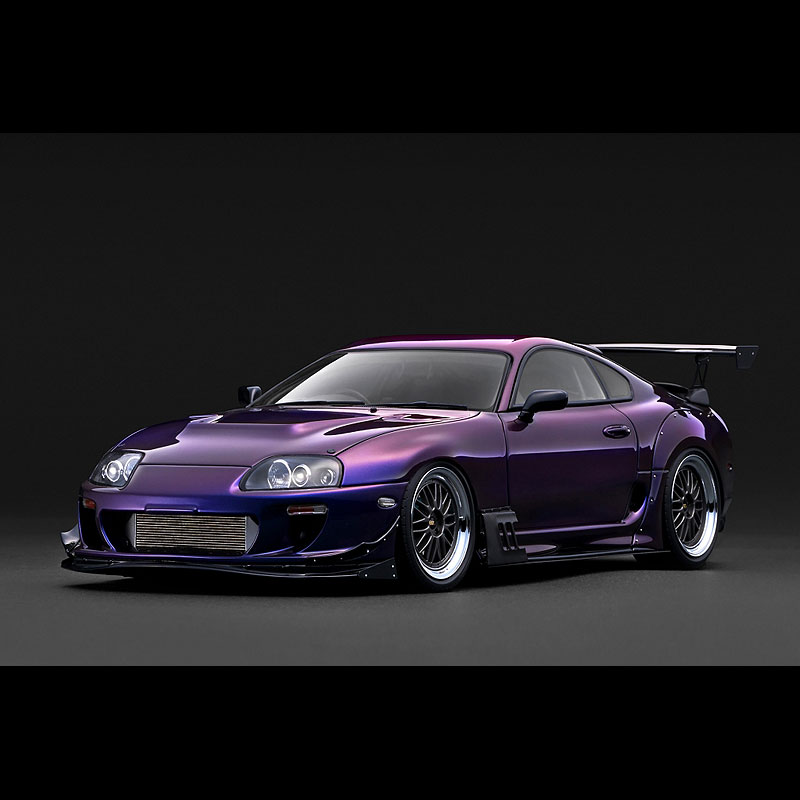 ignition model(イグニッションモデル) TOYOTA SUPRA(JZA80) RZ(1/18) IG3947 “80スープラのカスタムバージョン” RIDOX製エアロパーツを装着した「Supra RZ（JZA80）」をレジンモデルで再現。BBS LMタイプ19インチホイール（ポリッシュ＆ガンメタリック）にローダウン仕様。フロントリップスポイラー、カナード、専用サイドステップ、ダクト付専用ボンネット（ボディ同色）、GTウィング、リヤルーフスポイラー、トランクスポイラー、純正サイドミラー、バケットシート、ロールバー、専用ブレーキキャリパー、専用ステアリング、1本出しマフラー装着など魅力満載のモデル。この製品は、マニアックなモデルをリリースするティーケー．カンパニーのイグニッションモデルブランドの商品。 5