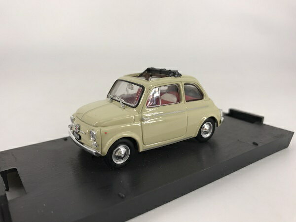 樂天商城 - ブルム製 　1/43 フィアット 500Dオープンルーフ 1960 (アイボリー) インテリア:レッド・アイボリーブルム製　R404-3