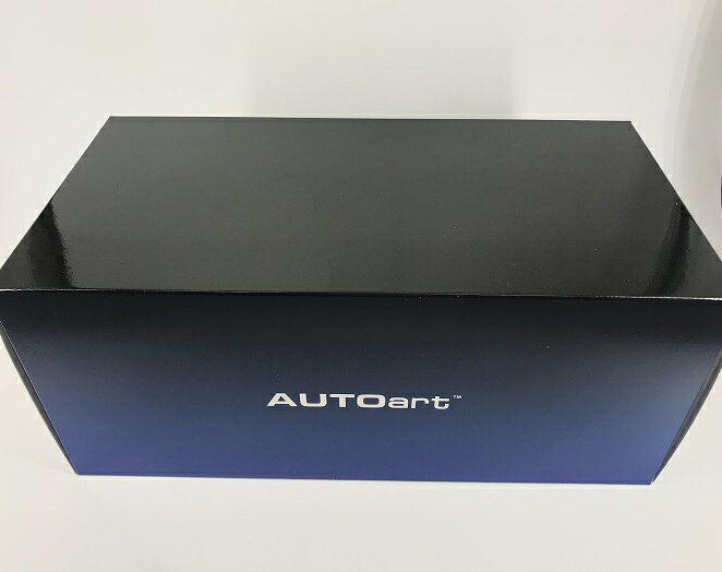 オートアート製　1/18ニスモ R34 GT-R Z-tune （ミッドナイトパープル3）オートアート製　77464