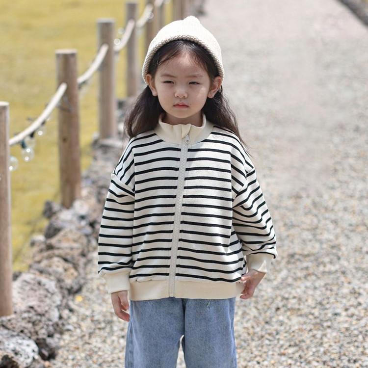 キッズコート　秋冬　コート　女の子　男の子　子供服　ジュニア　アウター　ジャケット　可愛い　カジュアル　80 90 100 110 120 130