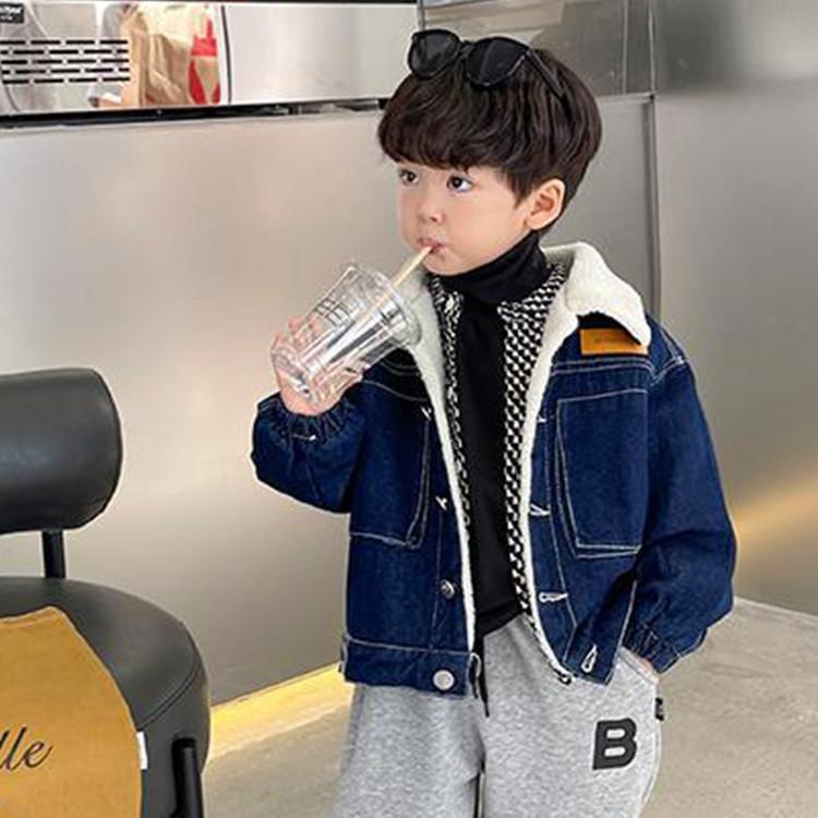 秋冬 ダウンコート キッズ ダウンコート ショート 男の子 子供 ダウンジャケット ショート丈 コート アウター 中綿 軽量