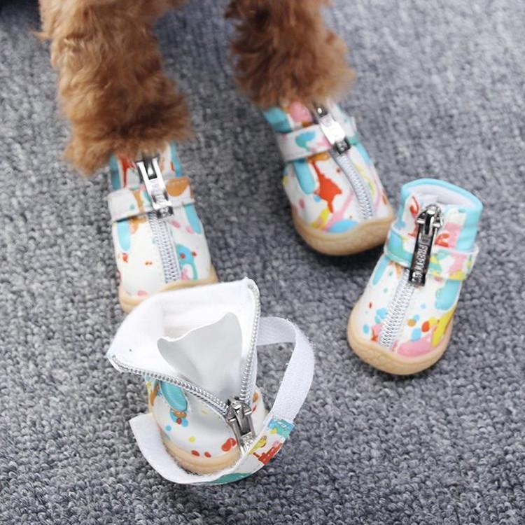ドッグシューズ 犬の靴 犬用靴 ブーツ ペットシューズ 滑り止め お散歩 肉球保護 傷防止 ケガ防止 ソフト 中型犬 小型犬 転倒防止 履かせやすい