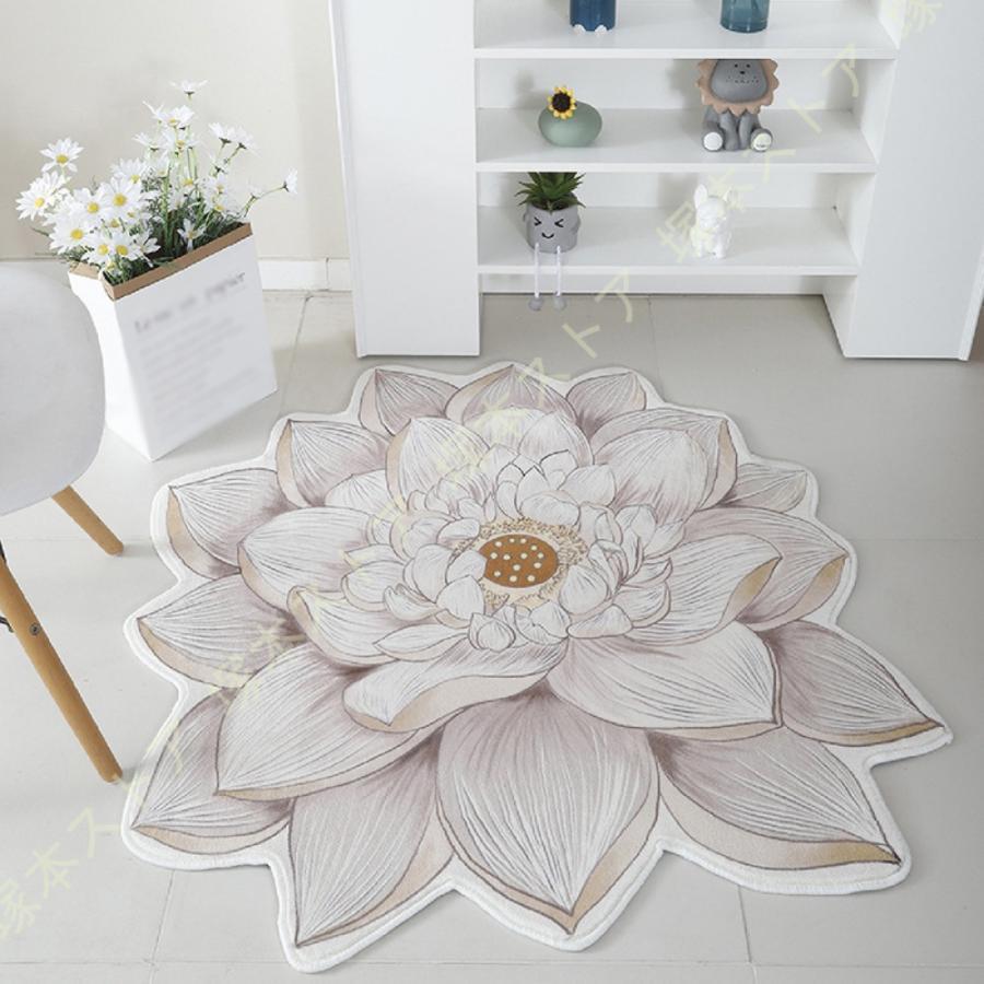 ラグ 洗えるカーペット 花形 ふわっと手触り 丸 丸型 北欧 おしゃれ カーペット じゅうたん 花模様 じゅうたん 絨毯 ラグマット 花型 洗濯 サークル 滑り止め