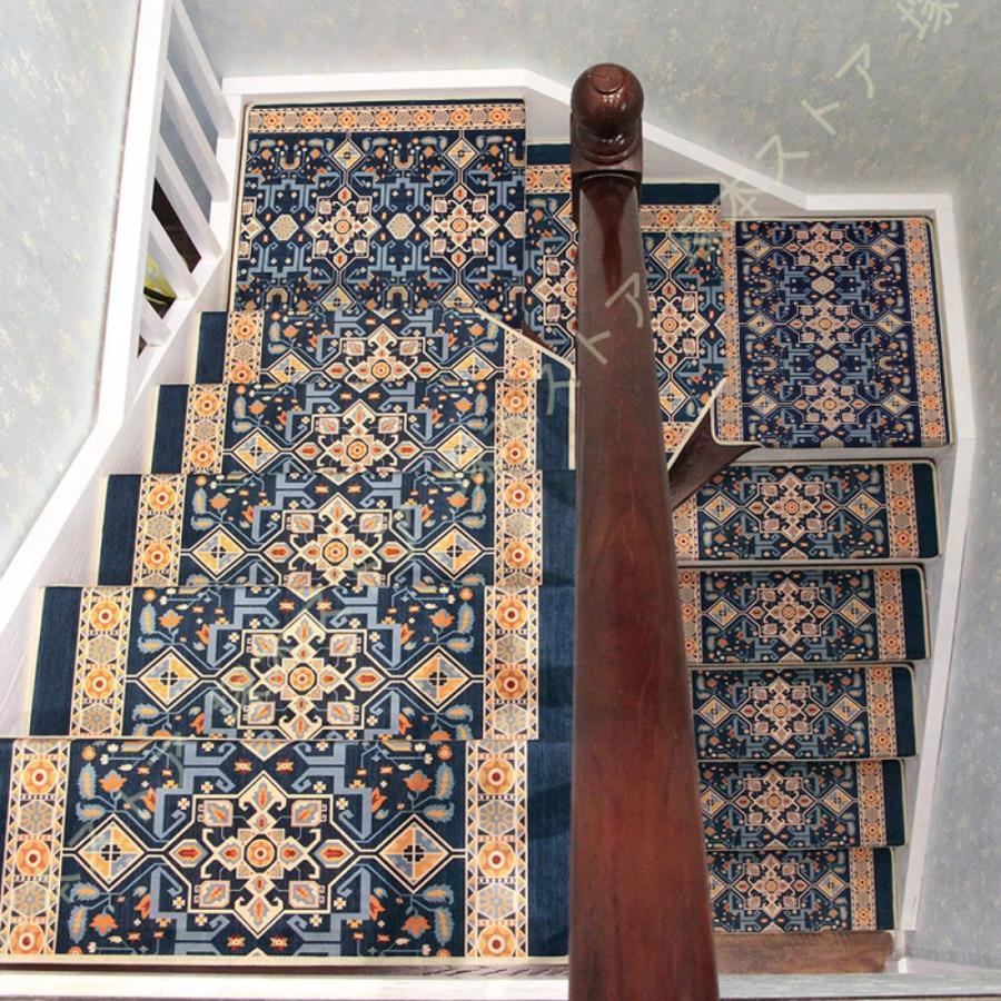 階段マット 滑り止め 防音 転落防止 折り曲げ ステップマット キズ防止 花柄 騒音防止 洗える 厚手 吸着 ズレない 階段クッション 耐久的 四季通用