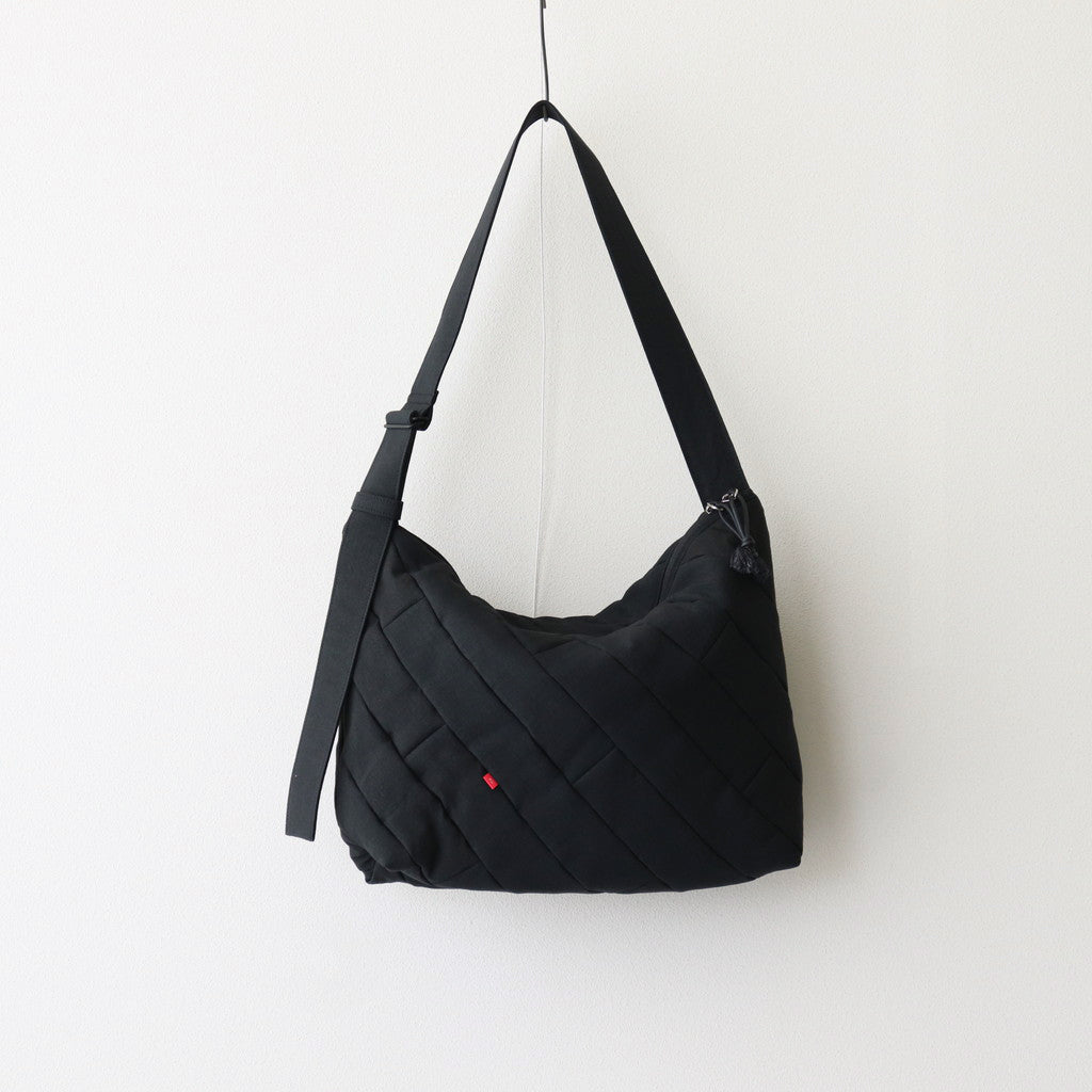 楽天TAMAYA-GROUP楽天市場店AL｜SHOULDER BAG M 袈裟 #BLACK [AL4232BG-34]