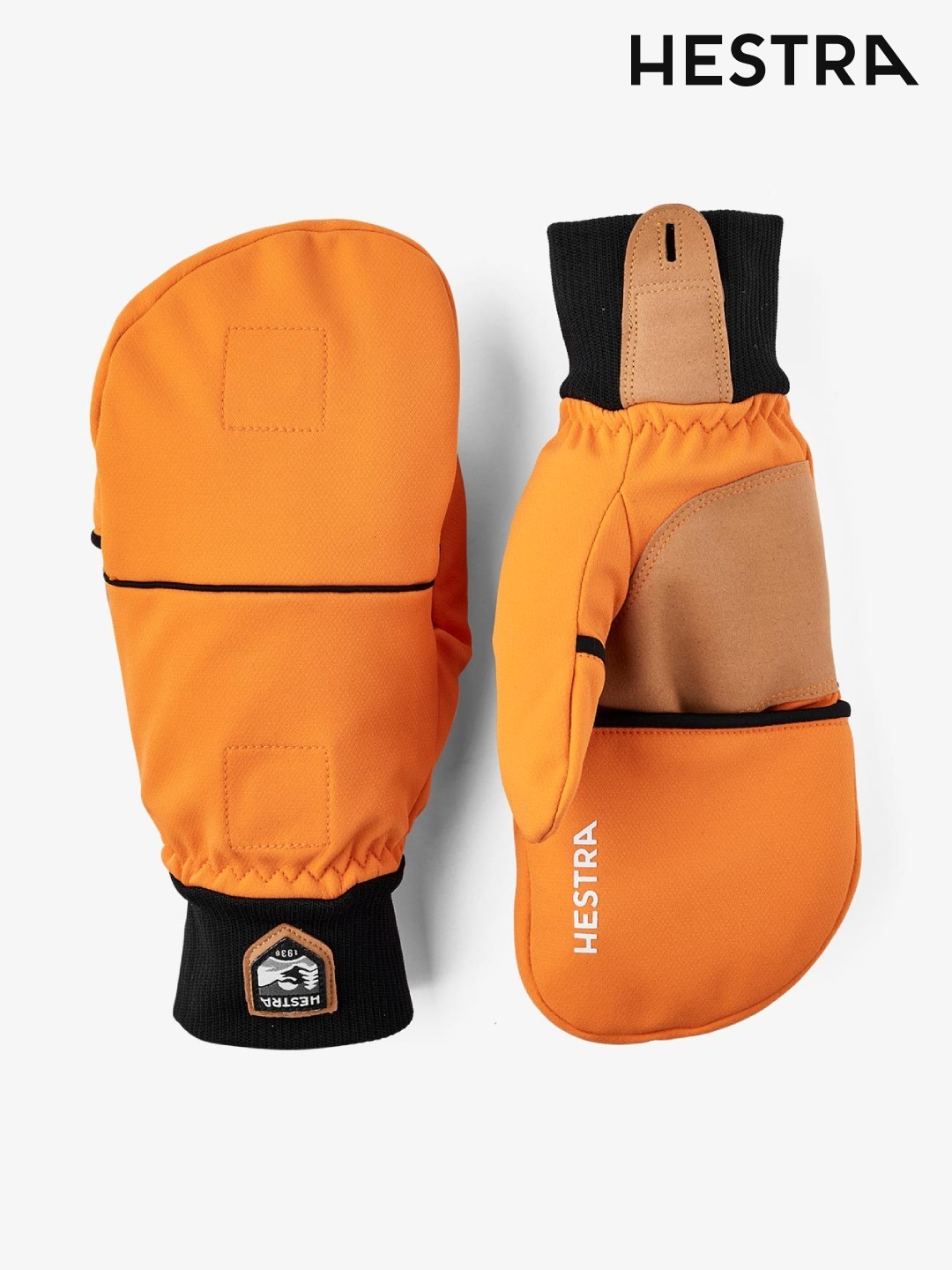 ヘストラ ウィンドブレーカー プル オーバー ミット ■メーカー説明文引用 暖かな手袋をしている冬の寒い日、「指が使えたら便利なのに」と思ったことはありませんか？この防風フリースミトンは、そんな願いを叶えます。手のひらの開口部から4本の指と親指を出すと、ハーフフィンガーグローブに変身。スマートフォンの操作やデジタルデバイスの使用はもちろん、ペンで文字を書くなど指先を使う繊細な作業にも対応します。 防水透湿メンブレンを内包したやわらかな3層フリースで、外面はなめらかに仕上げ、ライナーには起毛ポリエステルフリースを採用。手のひらはストレッチポリエステルで補強されています。 指先を使うときは、ミトン部分を折り返せば、フードは磁石で自然な固定が可能。フィッシング、ハンティング、写真撮影など、寒い天候での細かい作業が必要なアクティビティに最適です。カフはナイロンのリブ編み、グリップゾーンには吊り下げループ付き。家庭の洗濯機で洗えます。 ■MATERIAL ・OUTER：Made of HESTRA Ventus three layer polyester blend fabric,. Stretch polyester reinforcement in palm. ・INSULATION：G-Loft Needle ・LINING：Polyester fleece ・FEATURES：Fold-down hood with magnetic closure. Puller at cuff. Rib knitted polyamide cuff. ※メーカー画像を使用しておりますので本商品と多少仕様（ロゴの位置やカラー、柄の位置等）が異なる場合もございます。 ※こちらの商品は実店舗及び、弊社が運営する他ショッピングサイトと在庫を共有して販売しております。ご注文受付後の在庫確認となり、場合によっては在庫切れが発生する可能性もございます。その際は申し訳ございませんがメールでお知らせ致しますのでご了承下さいませ。 ※こちらのページの商品に関する電話でのお問い合わせは「059-349-0585」まで。Windbreaker Pull Over Mitt #Orange [3003931]