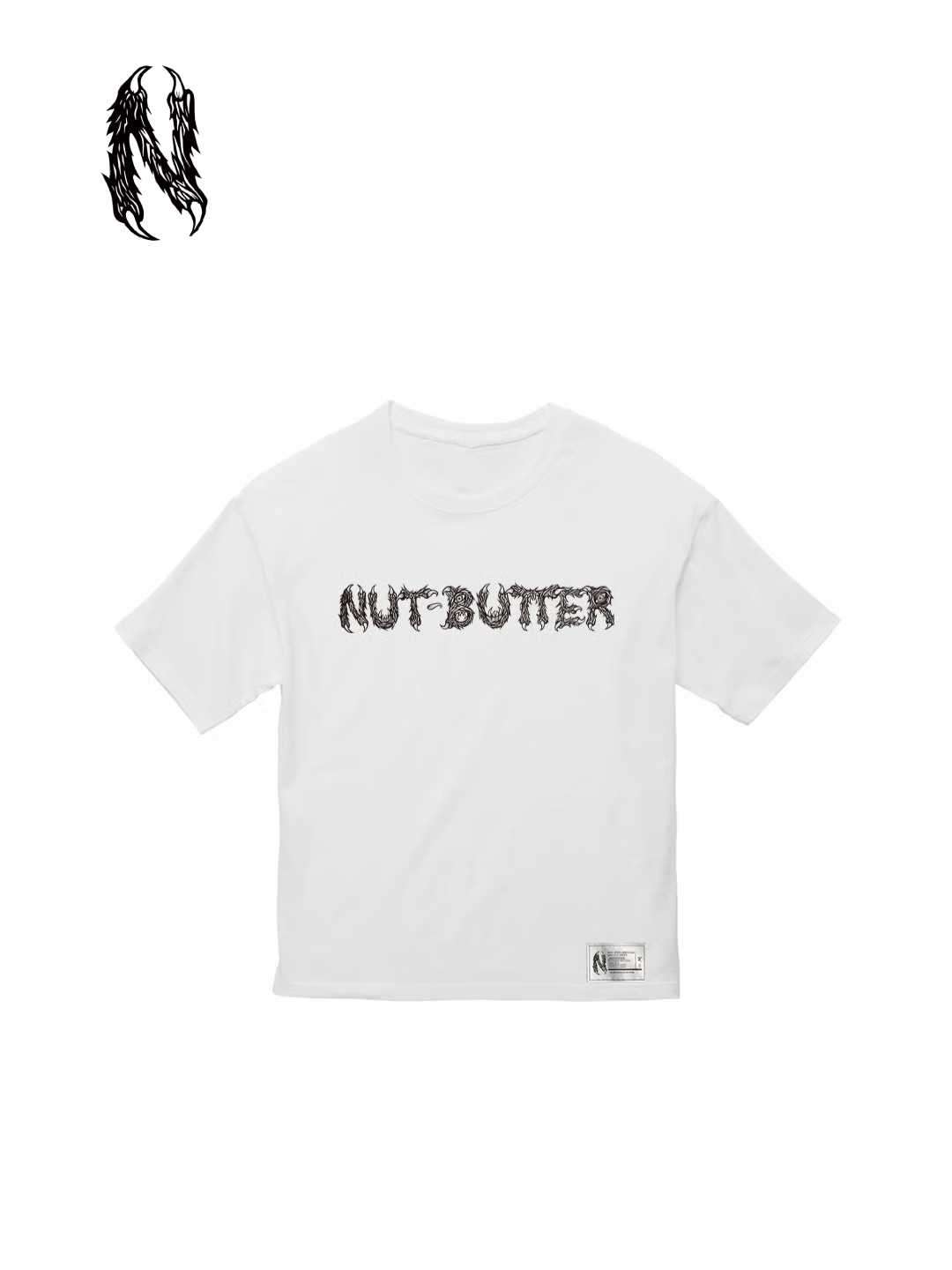 ナットバター NUT-BUTTER ロゴ 5.6オンス ビッグシルエット Tシャツ ホワイト ■メーカー説明文引用 ・綿 100％ コーマ糸 ・オンス：5.6oz サイズ(cm) [S] 身丈：66/身幅：55/肩幅：52/袖丈：21 [M] 身丈：70/身幅：58/肩幅：55/袖丈：23 [L] 身丈：74/身幅：61/肩幅：58/袖丈：25 [XL] 身丈：78/身幅：64/肩幅：61/袖丈：27 [XXL] 身丈：82/身幅：67/肩幅：64/袖丈：29 ※メーカーサイトより ※一部メーカー画像を使用しておりますので本商品と多少仕様（ロゴの位置やカラー、柄の位置等）が異なる場合もございます。 ※画像は実物のお色と色合いの出方や濃度、柄の位置等が異なる場合がございますのでご理解をお願い致します。 ※こちらの商品は実店舗及び、弊社が運営する他ショッピングサイトと在庫を共有して販売しております。ご注文受付後の在庫確認となり、場合によっては在庫切れが発生する可能性もございます。その際は申し訳ございませんがメールでお知らせ致しますのでご了承下さいませ。 ※こちらのページの商品に関する電話でのお問い合わせは「059-349-0550」まで。NUT-BUTTER 5.6オンス ビッグシルエット T #WHITE