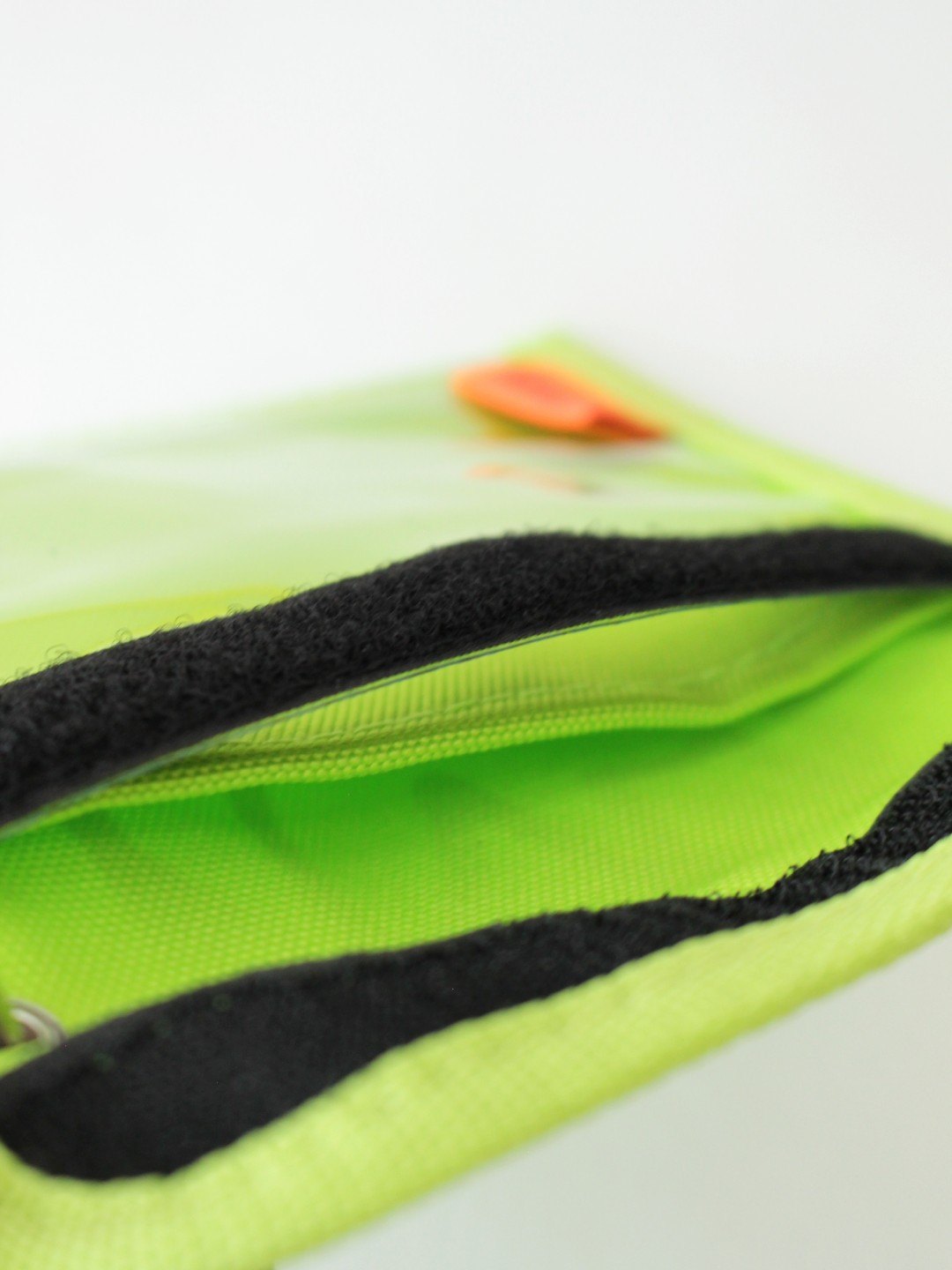 KM4K カモシカ｜26/27モデル KM4K PASS HOLDER #NEON パスホルダー