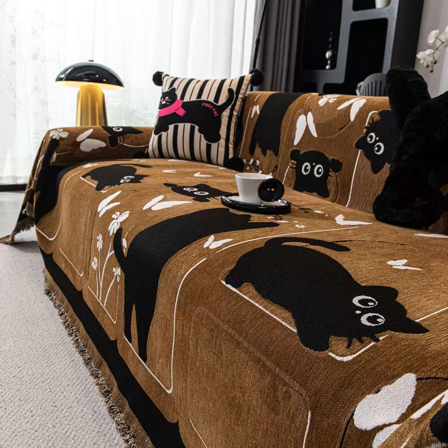 ソファーカバー マルチカバー 猫柄 ネコ柄 3人掛け 肘付き フィットカバー ストレッチ 滑り止め 北欧 ..