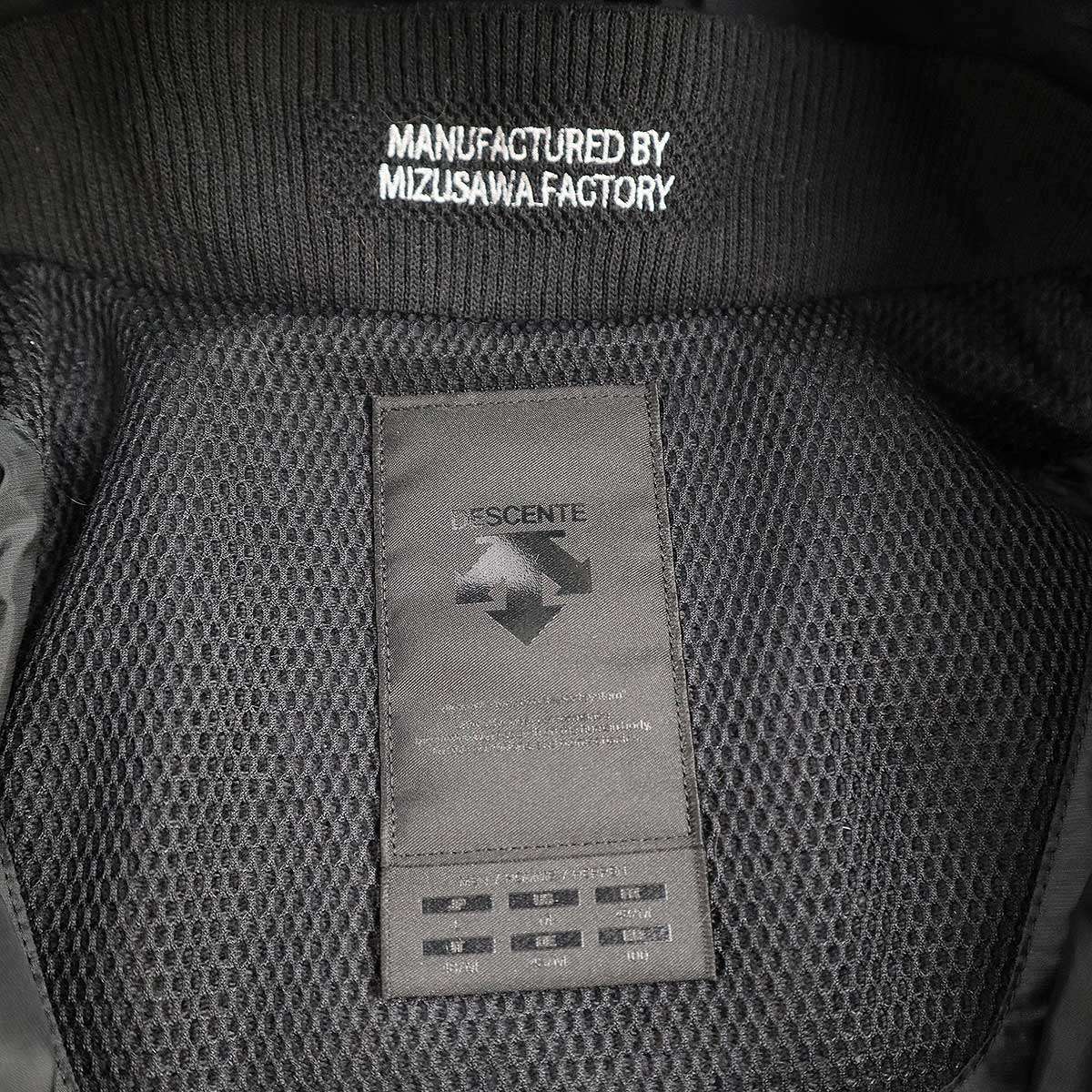 DESCENTE ALLTERRAIN デサント オルテライン MIZUSAWA DOWN JACKET GORE-TEX AMBIT 水沢ダウン ナイロンフーデッドダウンジャケット DAMUGK34U ブラック L 【中古】 IT3NHSXARY0C