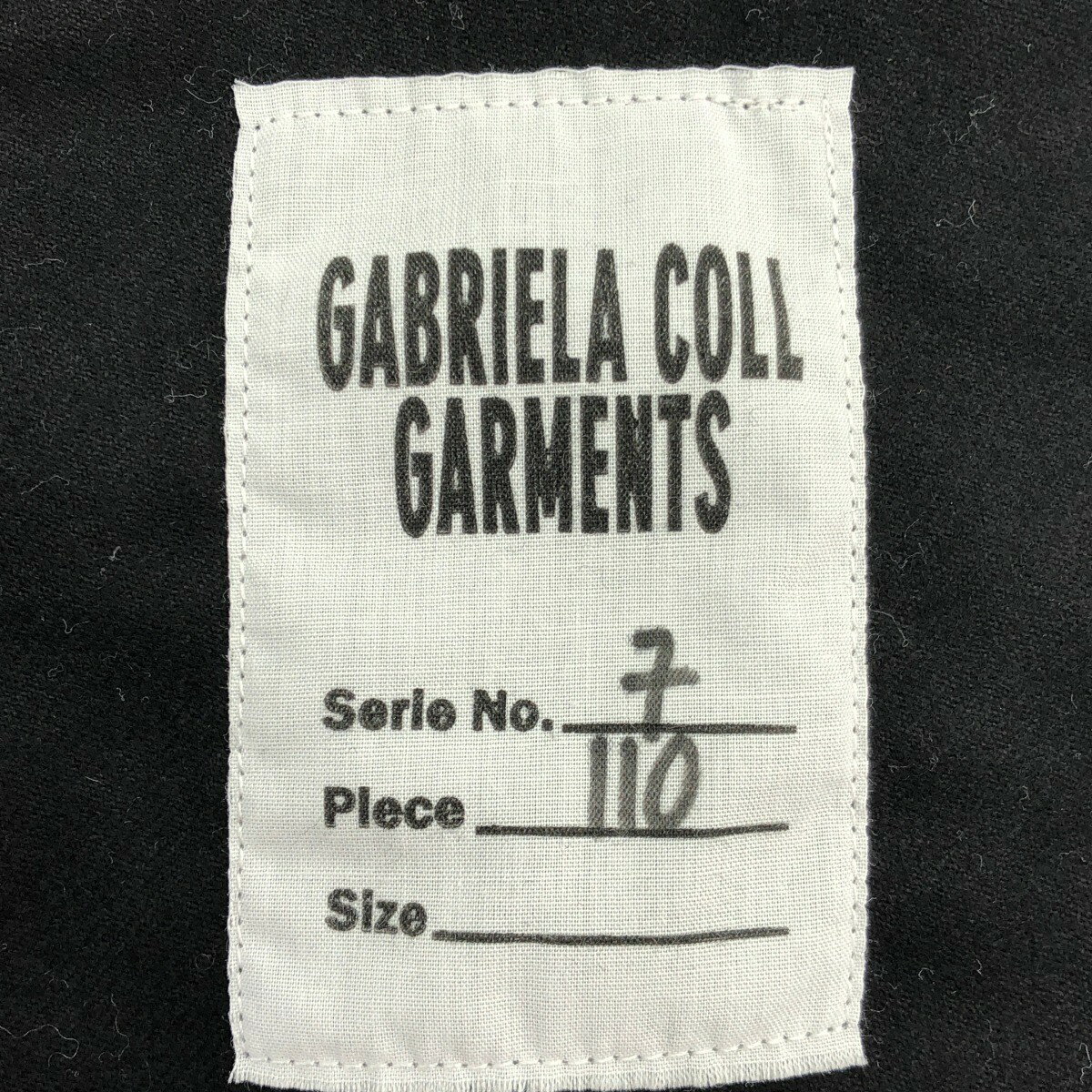 GABRIELA COLL GARMENTS Loro Piana ガブリエラ コール ガーメンツ ロロ ピアーナ ウール パデッドマフラー ブラック 【中古】 IT25VVWXP7U0