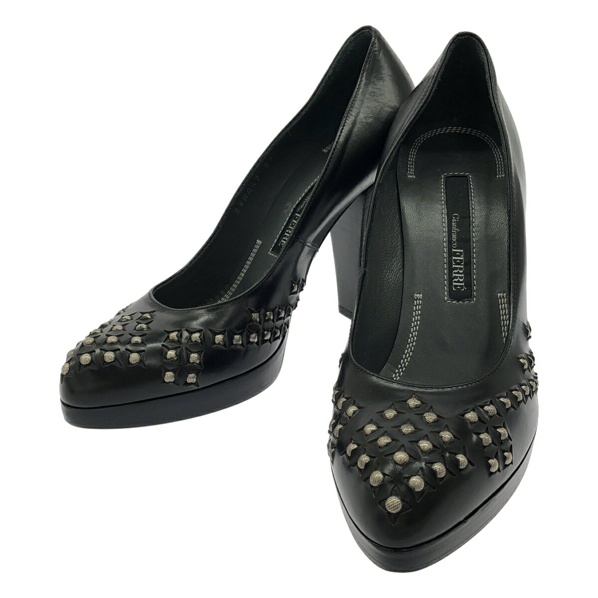 GIANFRANCO FERRE ジャンフランコ・フェレ スタッズデザインヒールパンプス ブラック 37 【中古】 ITFWCWXEG8GG
