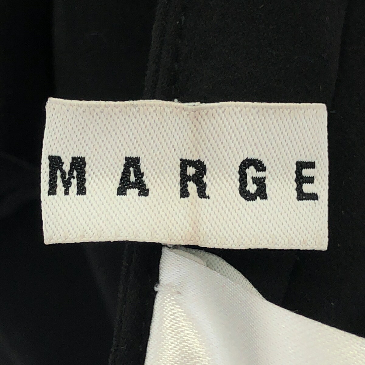 MARGE マージ エコスエード ラッフルスカーフ 1006-0108-258 ブラック F 【中古】 ITK6579EYWIS