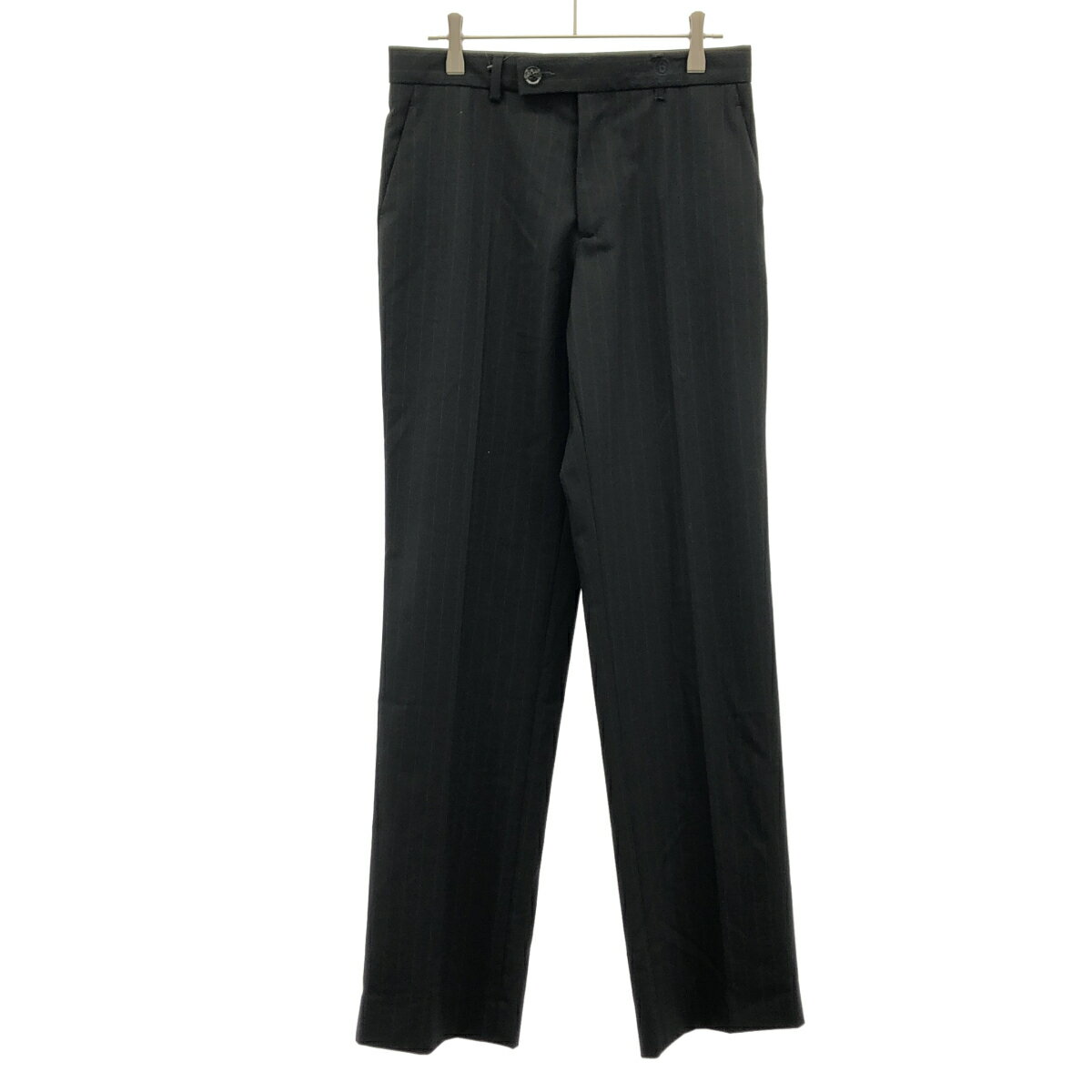 Rakuten - MM6 Maison Margiela エムエムシックス メゾン マルジェラ 23AW ロゴエンブロイダリーピンストライプスラックスパンツ S52KA0439 チャコール系 38 【中古】 ITW4CBOXFBK7