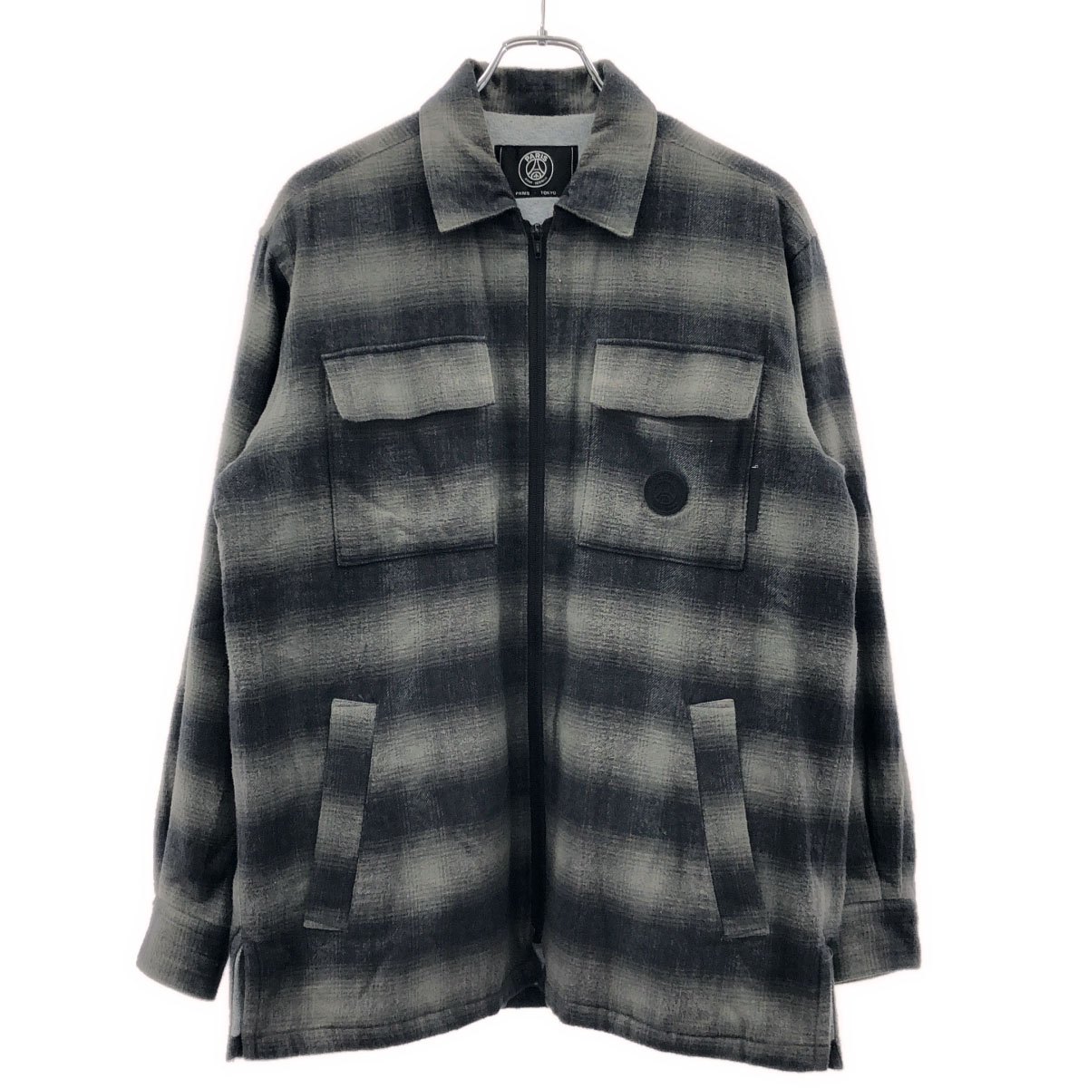Rakuten - PARIS SAINT-GERMAIN パリサンジェルマン オンブレチェックフリースジャケット 21-050-340-0000 グレー M 【中古】 ITG0GNN9E1LE