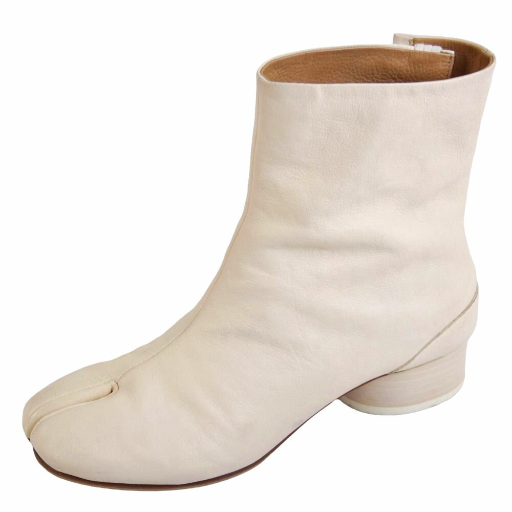 Rakuten - メゾンマルジェラ Maison Margiela ブーツ TABI タビ 22 ショートブーツ ヒール シューズ 靴 レディース イタリア製 37(24cm相当) ホワイト【中古】