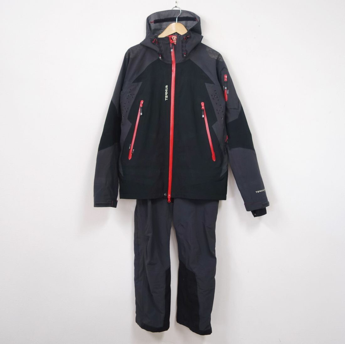 テルヌア TERNUA スキー ウエア GORE-TEX ゴアテックス L シェル ジャケット パンツ アウトドア【中古】