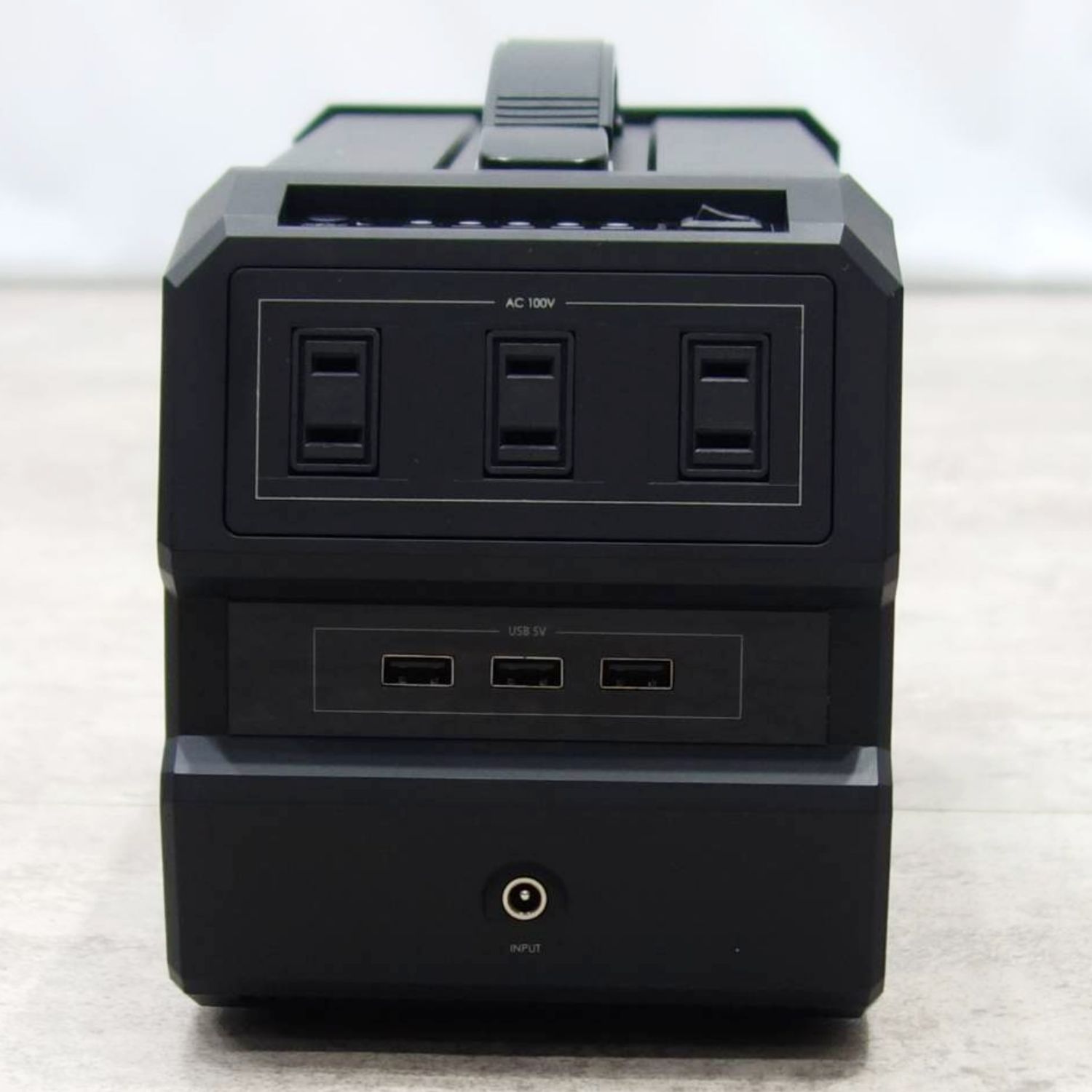 【新品同様】ラチタ LACITA ポータブル電源 エナーボックス01 ソーラーパネル セット キャンプ 災害時 アウトドア CITAEB-01 本体サイズ：303×134×184mm ブラック【中古】 modestlord-10144486 MODEST LORD 仙台 楽天市場店 サンプル画像2