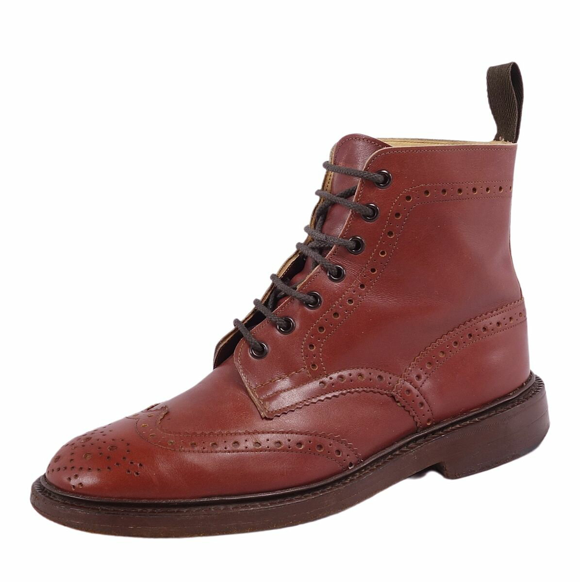 ■商品名トリッカーズ Trickers ブーツ ショートブーツ カントリーブーツ モールトン MALTON カーフレザー シューズ メンズ ブラウン サイズ6.5(25cm相当)■状態説明・上質なカーフレザーを贅沢に使用した、Trickersのカントリーブーツ「MOLTON モールトン」です♪・王道のクラシックなデザインが魅力的な一足です◎・イングランド製・ミッドソールに亀裂とつま先などに軽微なスレキズ、インソールにスレ汚れが御座いますが、ご使用に差し支えるものはなくまだまだお使い頂ける状態です！【季節感：オールシーズン】【付属品：箱】■素材カーフレザー■カラーブラウン■表記サイズ6.5(25cm相当)■実寸サイズアウトソール：約29cm幅：約11cm筒高さ：約13cm■状態ランクB 使用感はあるが傷や汚れの少ない良好な状態■店舗管理番号cg10or-rm12f06652mens_brown 状態ランクについて サイズカイドはこちら このブランドの他の商品も見る このカテゴリーの他の商品も見るPHOTO CONDITION RANK SS 未使用品・新古品 S 使用感のない新品同様の商品 A 使用感の少ないキレイな状態 B 使用感はあるが傷や汚れの少ない良好な状態 C 使用感や、汚れの見られる商品 D 傷・汚れなどが多く見受けられる難商品 E ジャンク品 ※独自の程度表です。大体の目安としてお考えください。　DESCRIPTION■商品名トリッカーズ Trickers ブーツ ショートブーツ カントリーブーツ モールトン MALTON カーフレザー シューズ メンズ ブラウン サイズ6.5(25cm相当)■状態説明・上質なカーフレザーを贅沢に使用した、Trickersのカントリーブーツ「MOLTON モールトン」です♪・王道のクラシックなデザインが魅力的な一足です◎・イングランド製・ミッドソールに亀裂とつま先などに軽微なスレキズ、インソールにスレ汚れが御座いますが、ご使用に差し支えるものはなくまだまだお使い頂ける状態です！【季節感：オールシーズン】【付属品：箱】■素材カーフレザー■カラーブラウン■表記サイズ6.5(25cm相当)■実寸サイズアウトソール：約29cm幅：約11cm筒高さ：約13cm■状態ランクB 使用感はあるが傷や汚れの少ない良好な状態■商品管理番号cg10or-rm12f06652 状態ランクについて サイズカイドはこちら このブランドの他の商品も見る このカテゴリーの他の商品も見る