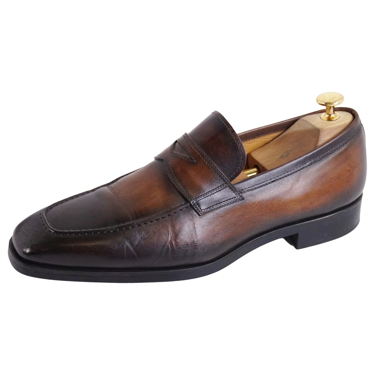 Rakuten - 【美品】マグナーニ MAGNANNI ローファー モカシン ビジネスシューズ 革靴 メンズ スペイン製 40(25cm相当) ブラウン【中古】