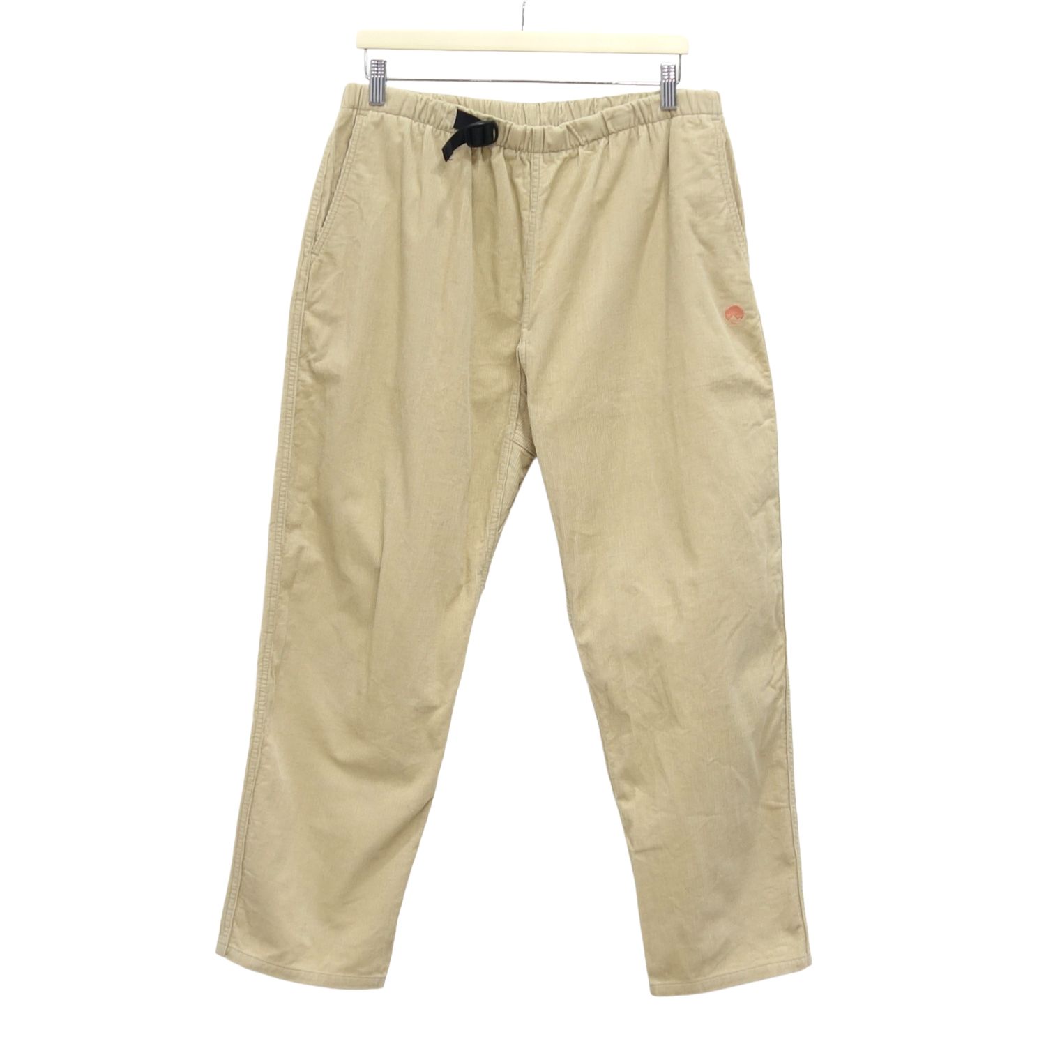 ■商品名クワイエットスポーツ QUIET SPORT クライミングパンツ ドゥパンツ Do Pants コーデュロイ 登山 キャンプ アウトドア ベージュ サイズL■状態説明・QUIET SPORTのクライミングパンツ「Do Pants」です♪・USED品ですが、気になるダメージもなくキレイな状態です。【付属品：なし】■素材コットン100％■カラーベージュ■表記サイズL■実寸サイズウエスト：約82cm股上：約21cm股下：約75cm渡り幅：約35.5cm裾幅：約20cm総丈：約98cm■状態ランクA 使用感の少ない全体的にキレイなUSED品■店舗管理番号cd08ml-rk26y20564_beige 状態ランクについて サイズカイドはこちら このブランドの他の商品も見る このカテゴリーの他の商品も見るPHOTO CONDITION RANKSS未使用品・新古品Sタグは無いが使用感のない新品同様の状態SA使用感のほぼ無いとてもキレイなUSED品A使用感の少ない全体的にキレイなUSED品AB使用感があるが、傷や汚れの気にならない状態B傷や汚れがあるが、まだまだ使用可能な状態BCBランクよりも傷汚れが目立つ状態C目立つ使用感や、傷汚れが見られる状態Dダメージなどが多く見受けられる難有、要修理品※独自の程度表です。大体の目安としてお考えください。　DESCRIPTION■商品名クワイエットスポーツ QUIET SPORT クライミングパンツ ドゥパンツ Do Pants コーデュロイ 登山 キャンプ アウトドア ベージュ サイズL■状態説明・QUIET SPORTのクライミングパンツ「Do Pants」です♪・USED品ですが、気になるダメージもなくキレイな状態です。【付属品：なし】■素材コットン100％■カラーベージュ■表記サイズL■実寸サイズウエスト：約82cm股上：約21cm股下：約75cm渡り幅：約35.5cm裾幅：約20cm総丈：約98cm■状態ランクA 使用感の少ない全体的にキレイなUSED品■商品管理番号cd08ml-rk26y20564 状態ランクについて サイズカイドはこちら このブランドの他の商品も見る このカテゴリーの他の商品も見る