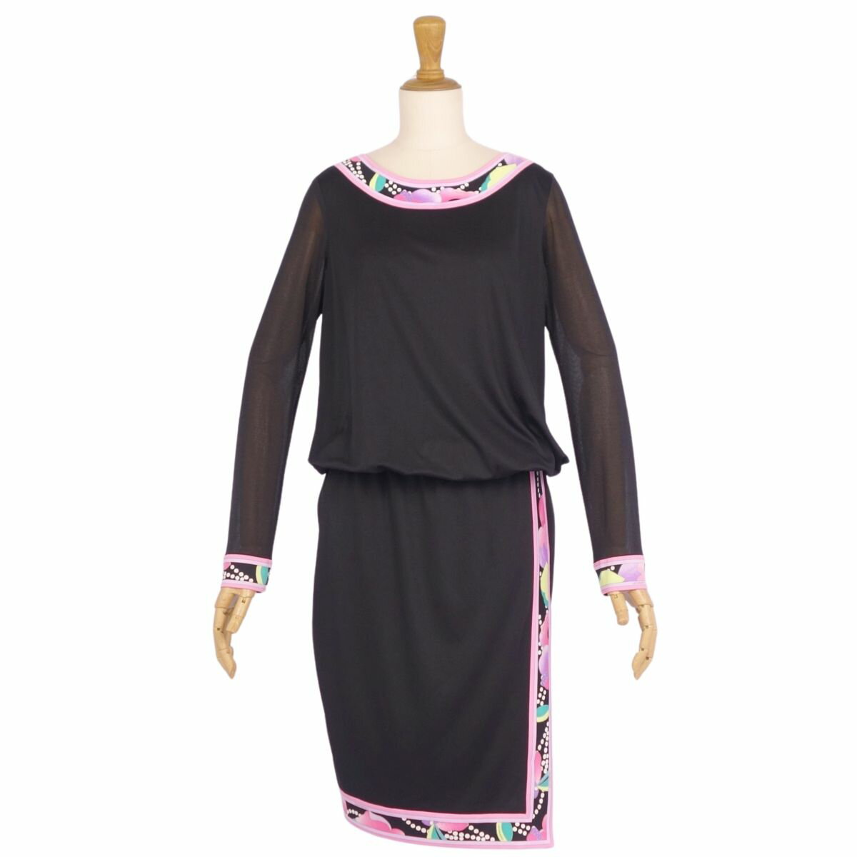 【美品】レオナール LEONARD FASHION ワンピース ロングスリーブ 長袖 ジャージー 花柄 トップス レディース 38(M相当) ブラック【中古】