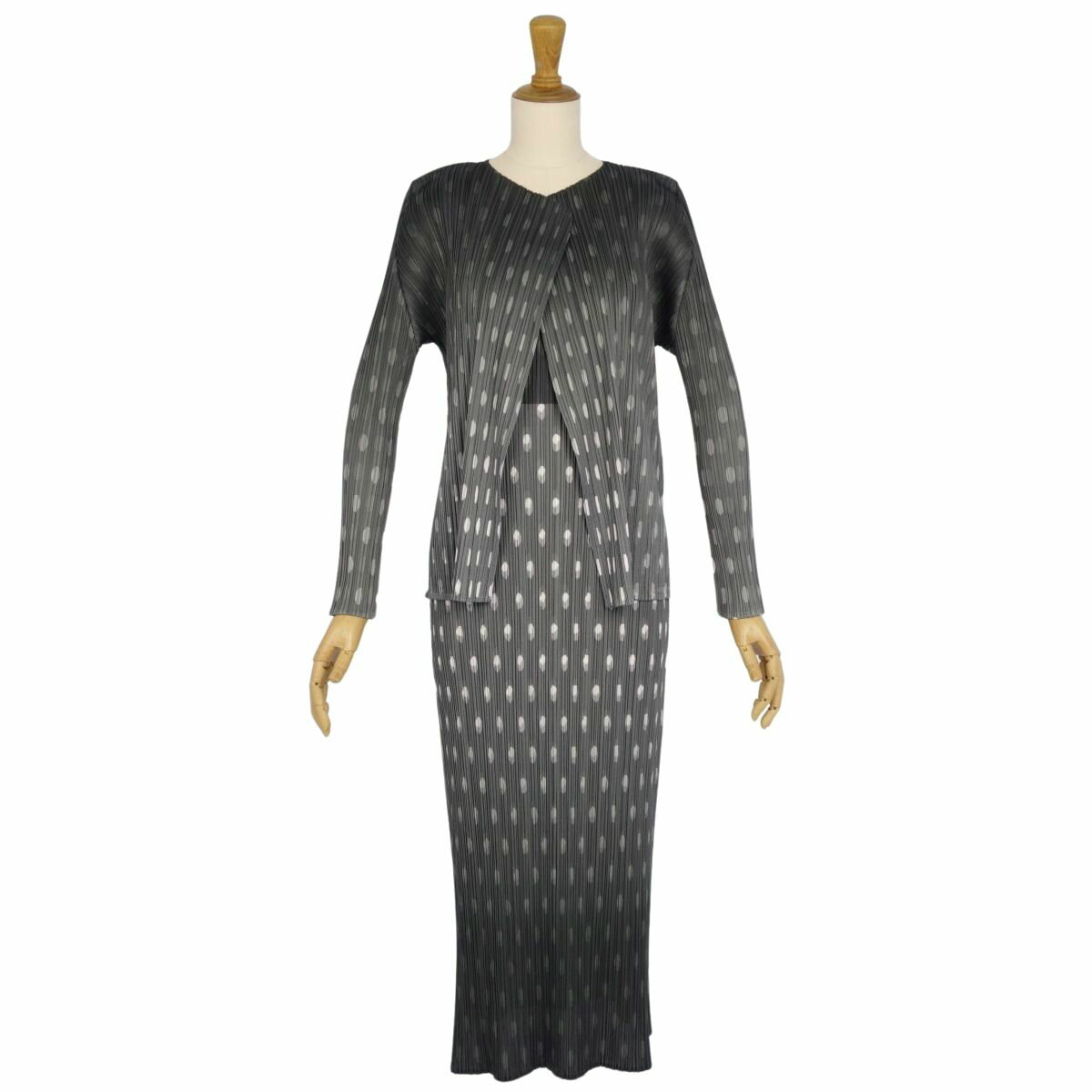 【極美品】プリーツプリーズ イッセイミヤケ PLEATS PLEASE セットアップ ワンピーススーツ ドット柄 プリーツ レディース シャツ：3 ワンピース：2 グリーン【中古】