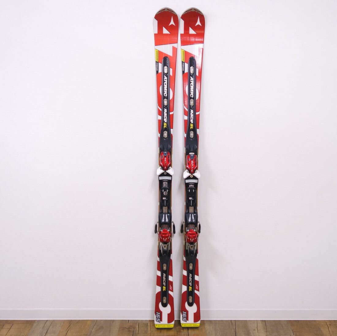 【美品】アトミック ATOMIC レーシング スキー RACE SL 165 ビンディング NEOX 12 TL スキー板 ゲレンデ アウトドア 重量実測：3510g（ビンディング含む1本)【中古】