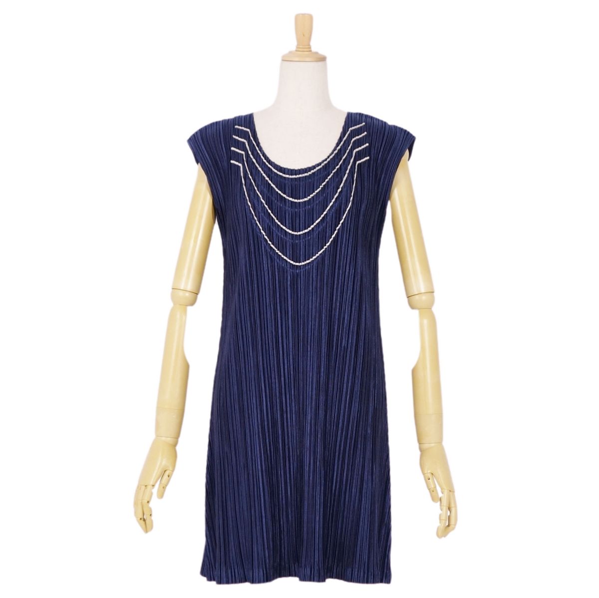 【美品】プリーツプリーズ イッセイミヤケ PLEATS PLEASE ワンピース ドレス ノースリーブ プリーツ トップス レディース 3(L相当) ネイビー【中古】