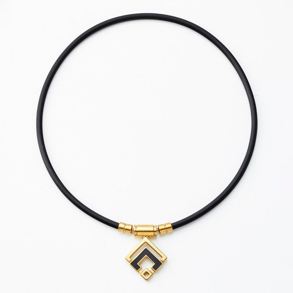 コラントッテ タオ α ARAN ネックレス クラシックゴールド/ブラック ct71874