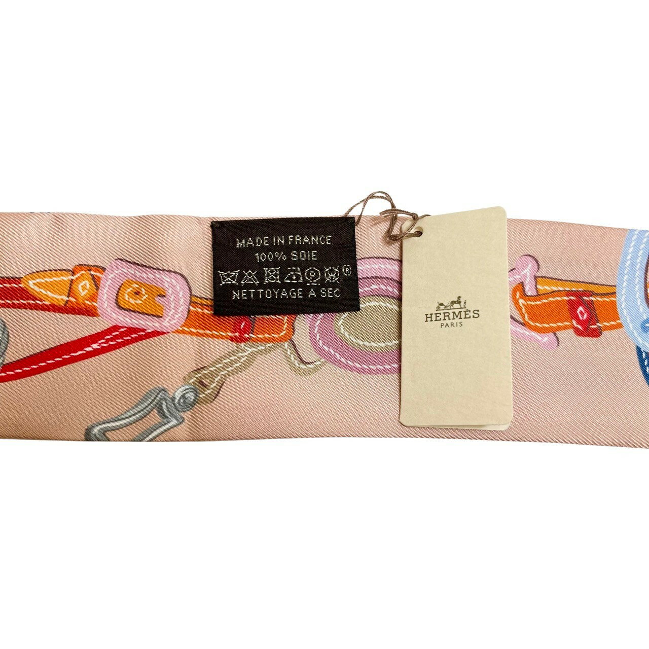 【新品未使用】Hermès エルメス TWILLY ツイリー 《ブリッド・ドゥ・ガラ・アップリケ・ピケ》 H063940S15シルク100％ レディース プレゼント ギフト