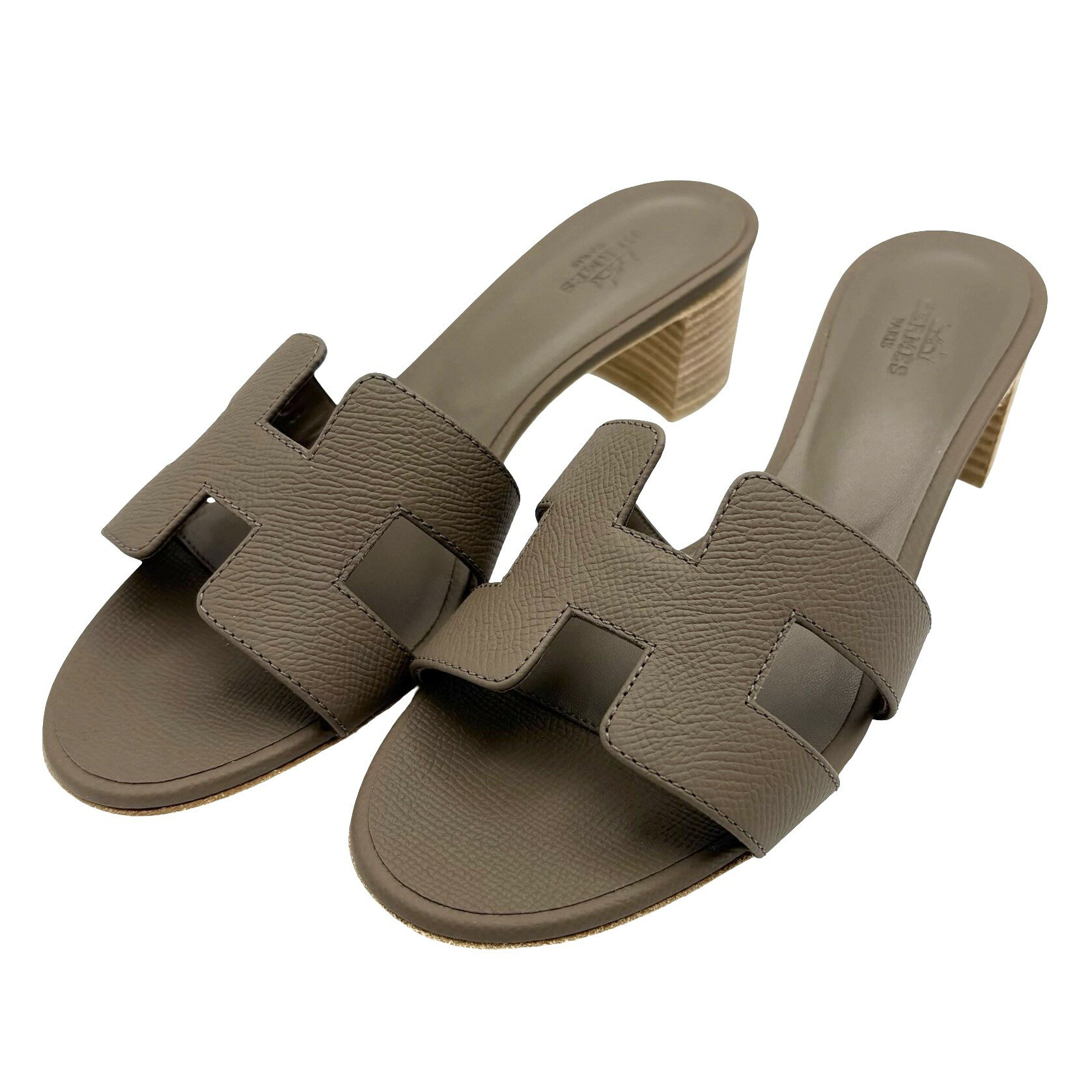 【新品未使用】 Hermes エルメス SANDAL 《オアジス》 38 NEW サンダル 新品 靴 SHOESのサムネイル