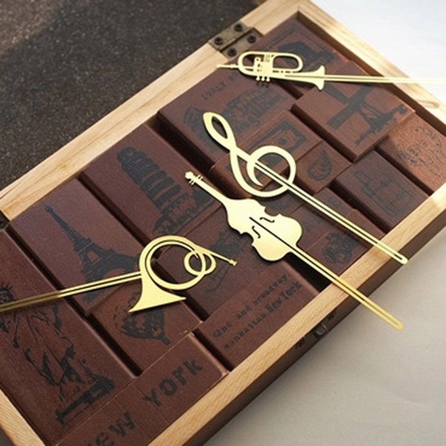 【P5倍!!】最短当日出荷◆しおり ブックマーク 楽器 4つセット ゴールド 金 音楽 好きの方へのプレゼントにも (音符/バイオリン/トランペット/ホルン)