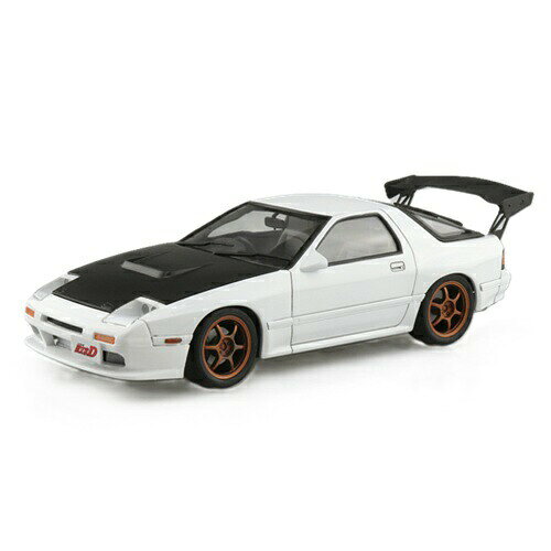 アオシマの1/24スケールプラモデル「頭文字D No.7 高橋涼介 FC3S RX-7 箱根対決仕様」は、あの伝説的なバトルを再現するファン必見のアイテムです。高橋涼介と北条凛の壮絶な戦いを思い起こさせるこのモデルは、専用フロントバンパー、エアロボンネット、GTウイングを装備し、リアルなディテールが魅力です。箱根での激闘を手元で再現し、コレクションに加えてみませんか。アオシマの1/24スケールプラモデル「頭文字D No.7 高橋涼介 FC3S RX-7 箱根対決仕様」は、あの伝説的なバトルを再現するファン必見のアイテムです。高橋涼介と北条凛の壮絶な戦いを思い起こさせるこのモデルは、専用フロントバンパー、エアロボンネット、GTウイングを装備し、リアルなディテールが魅力です。箱根での激闘を手元で再現し、コレクションに加えてみませんか。