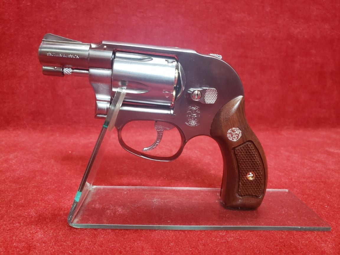 楽天市場】s&w m49 グリップの通販