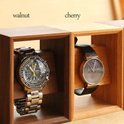 ■木製腕時計スタンド「Display Frame for Watch」